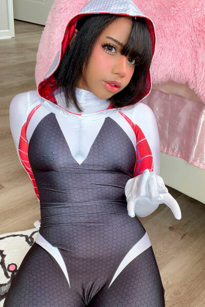 Akane Araragi -14- Gwen Stacy (Spider-man)